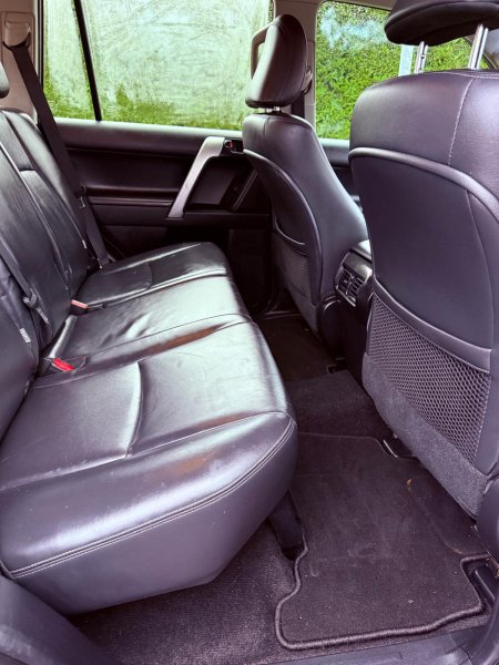 2017 Toyota Land Cruiser - photo 5