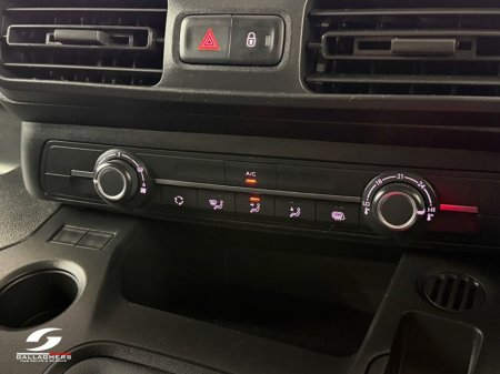 2023 Peugeot Partner - photo 19