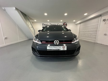 2019 Volkswagen Golf - photo 5