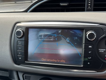 2015 Toyota Yaris - photo 6