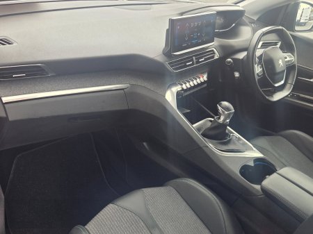 2021 Peugeot 3008 - photo 4