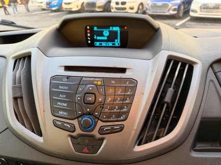2017 Ford Transit - photo 18
