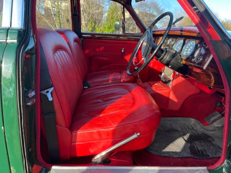 1962 Jaguar MK2 - photo 16