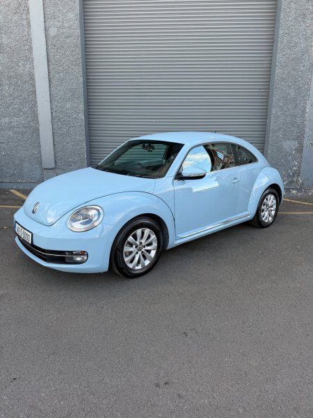 2014 Volkswagen Beetle - photo 4