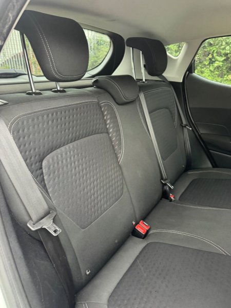 2018 Ford Fiesta - photo 5