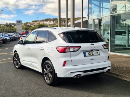 2022 Ford Kuga - photo 2