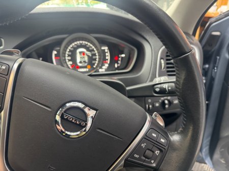 2018 Volvo V40 - photo 12