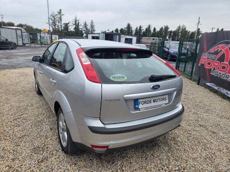 2008 Ford Focus - photo 3