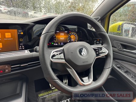2021 Volkswagen Golf - photo 30