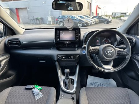 2023 Toyota Yaris - photo 8