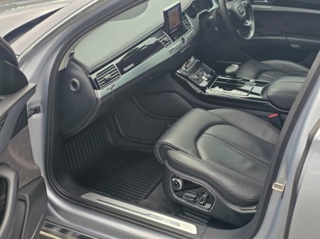 2017 Audi A8 - photo 21