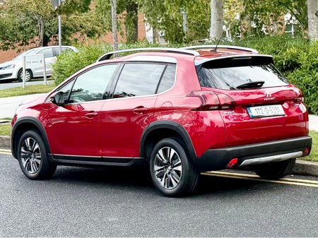 2017 Peugeot 2008 - photo 5