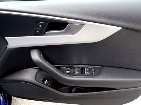 2017 Audi A4 - photo 18