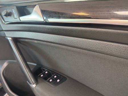 2019 Volkswagen Golf - photo 12