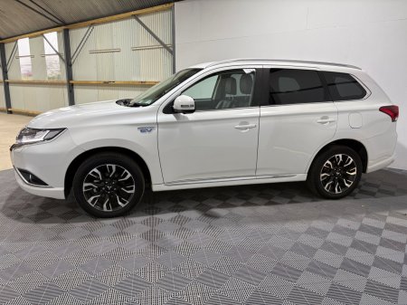 2018 Mitsubishi Outlander - photo 10