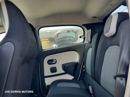2019 Renault Twingo - photo 10