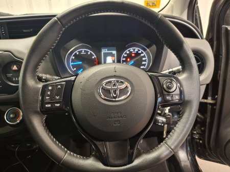 2017 Toyota Yaris - photo 13