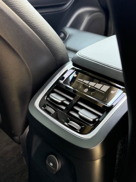 2023 Volvo XC90 - photo 13