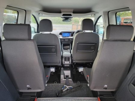 2026 Ford Tourneo Connect - photo 15