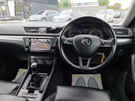 2017 Skoda Superb - photo 18