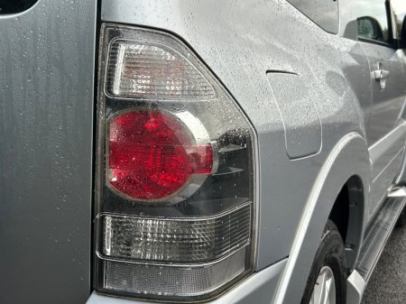 2018 Mitsubishi Pajero - photo 15