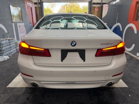 2017 BMW 5-Series - photo 4