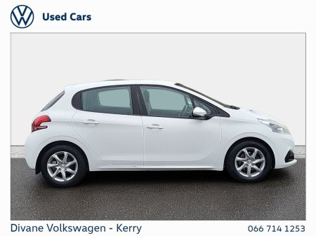 2016 Peugeot 208 - photo 11