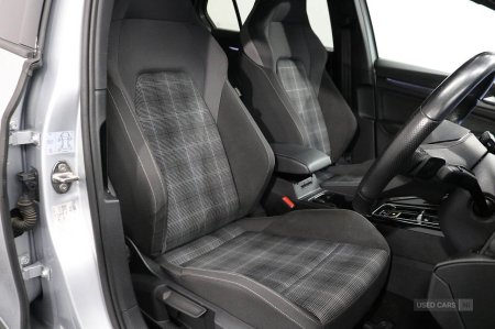 2023 Volkswagen Golf - photo 12