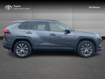2023 Toyota RAV4 - photo 3