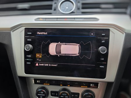 2019 Volkswagen Passat - photo 20
