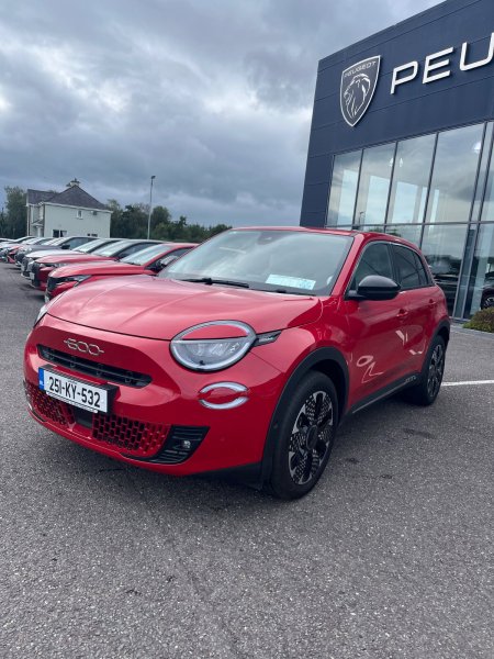 2025 Fiat 600 - photo 2