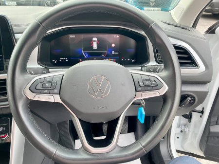 2024 Volkswagen T-Roc - photo 8