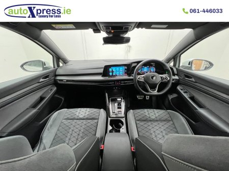 2023 Volkswagen Golf - photo 2