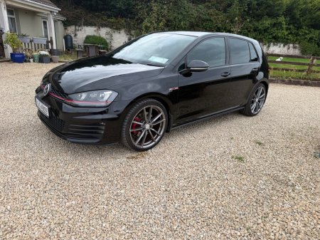 2015 Volkswagen Golf - photo 2