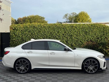 2021 BMW 3-Series - photo 2