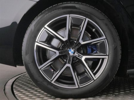 2025 BMW i4 - photo 14