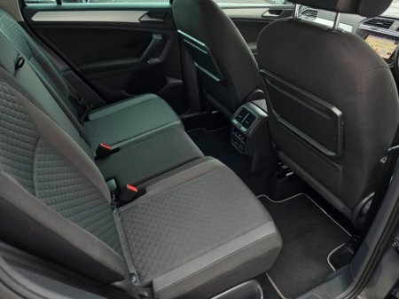 2019 Volkswagen Tiguan - photo 23