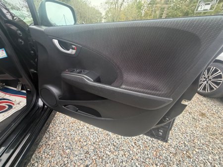 2013 Honda Fit - photo 10