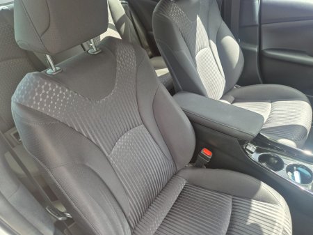 2017 Toyota Prius - photo 12