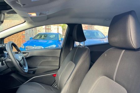 2022 Ford Fiesta - photo 19