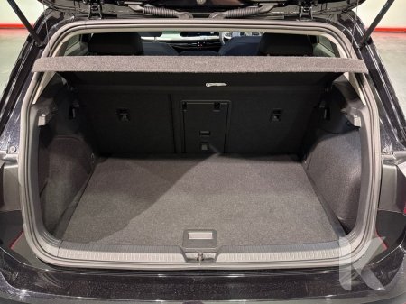 2021 Volkswagen Golf - photo 23