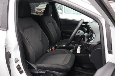 2020 Ford Fiesta - photo 11
