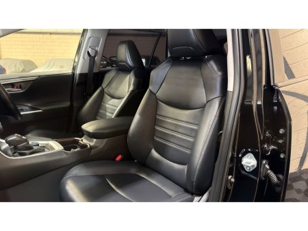 2019 Toyota RAV4 - photo 15