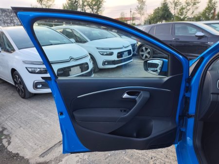 2015 Volkswagen Polo - photo 9
