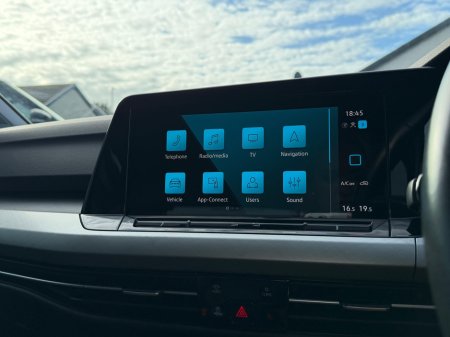2021 Volkswagen Golf - photo 24