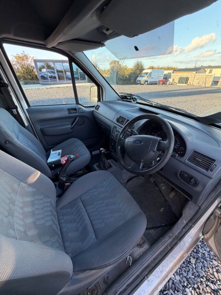 2007 Ford Transit - photo 14