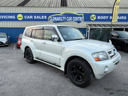 2006 Mitsubishi Pajero - photo 4