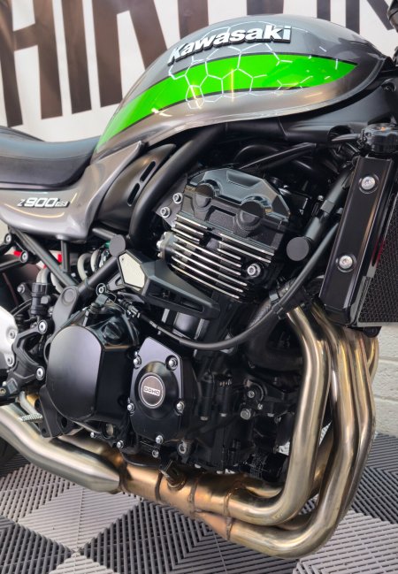 2020 Kawasaki Z 900 RS - photo 16