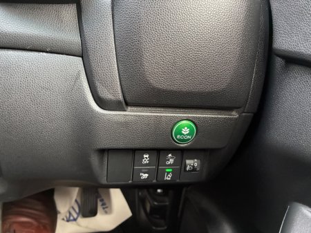 2018 Honda Fit - photo 16