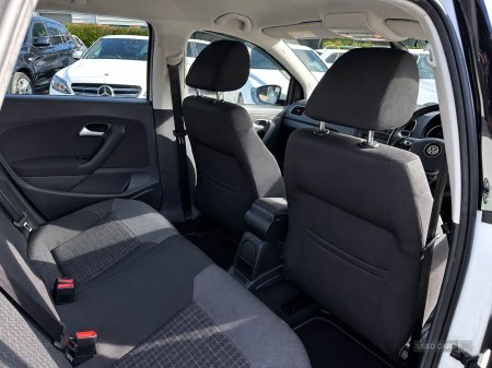 2015 Volkswagen Polo - photo 16